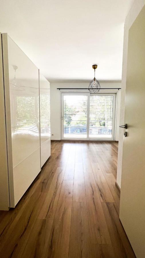2 Zkb Apartment In Mannheim Kueche - Parken - Grosser Tv ภายนอก รูปภาพ