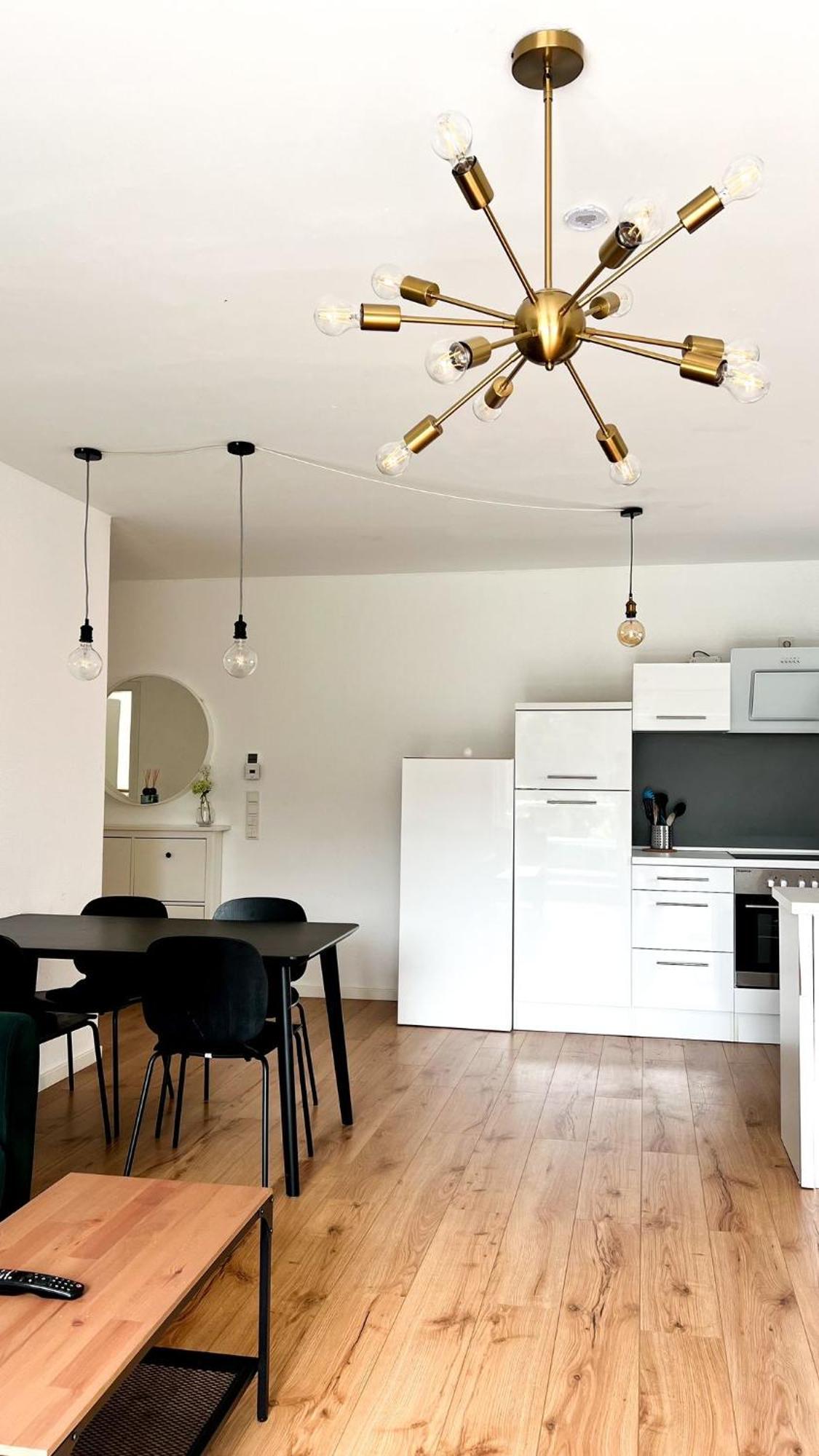 2 Zkb Apartment In Mannheim Kueche - Parken - Grosser Tv ภายนอก รูปภาพ